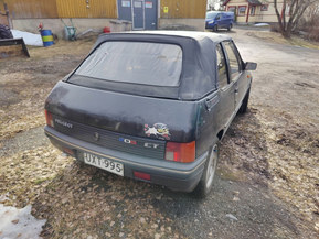Peugeot 205