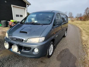 Hyundai H1 Van