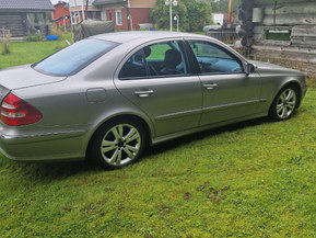 Mercedes-Benz E 200