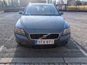Volvo S40