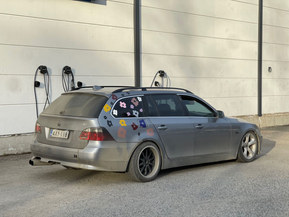 BMW 530