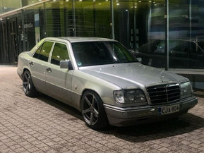Mercedes-Benz E