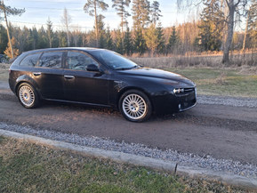 Alfa Romeo 159