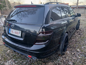 Mercedes-Benz C 63 AMG