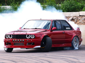 BMW 325