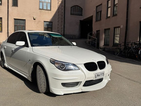 BMW 545