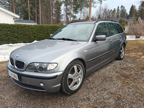BMW 330