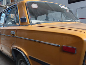 Lada 2106