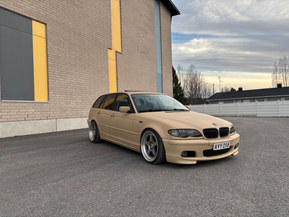 BMW 325