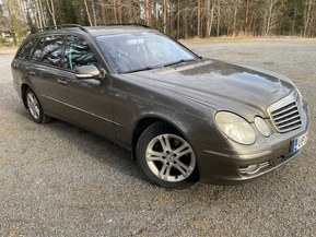 Mercedes-Benz E