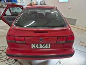 Saab 900