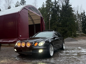 Mercedes-Benz E