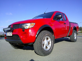 Mitsubishi L200