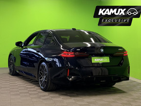 BMW i5 M60