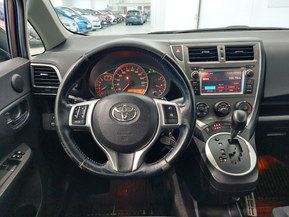 Toyota Verso-S
