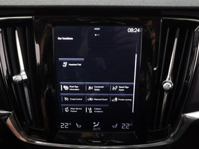 Volvo V90 Cross Country