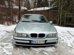BMW 520