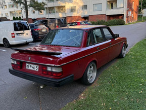 Volvo 240