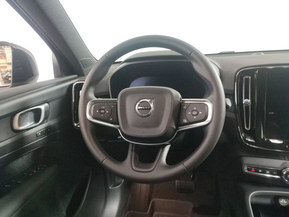 Volvo EX40