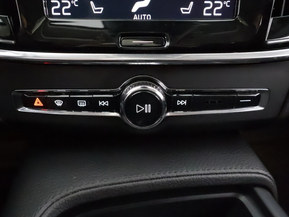 Volvo V90 Cross Country