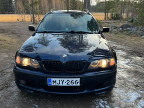BMW 330