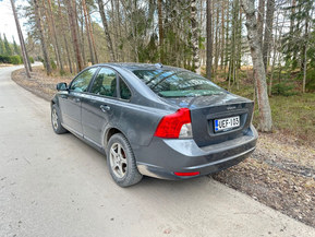 Volvo S40