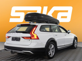Volvo V90 Cross Country