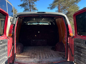 Chevrolet Express 2500