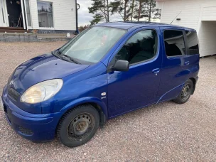 Toyota Yaris Verso