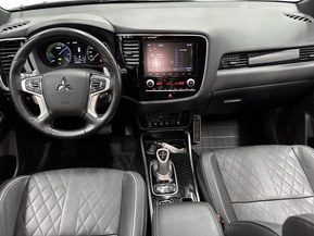 Mitsubishi Outlander PHEV