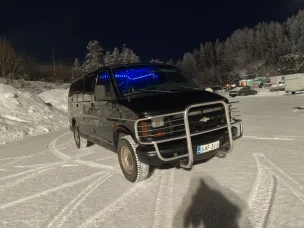 Chevrolet Express 2500