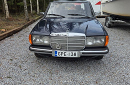Mercedes-Benz 200