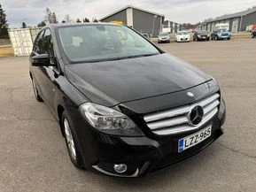 Mercedes-Benz B