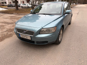 Volvo V50