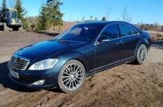 Mercedes-Benz S
