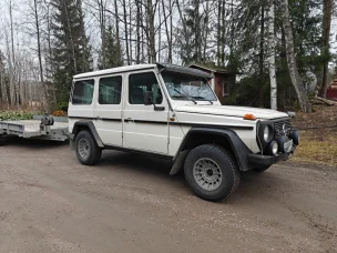 Mercedes-Benz G