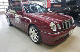 Mercedes-Benz E