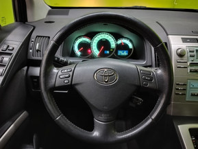 Toyota Corolla Verso