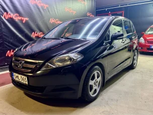 Honda FR-V