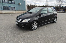 Mercedes-Benz B