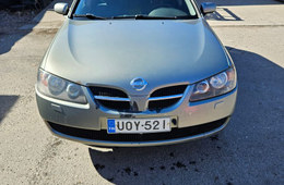 Nissan Almera