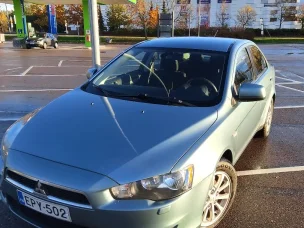 Mitsubishi Lancer