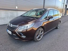 Opel Zafira Tourer