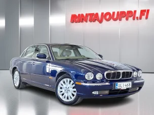 Jaguar XJ8