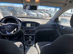 Hyundai Ioniq Plug-In