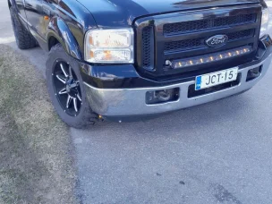 Ford Excursion