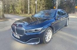 BMW 745