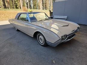 Ford Thunderbird