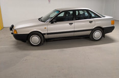 Audi 80