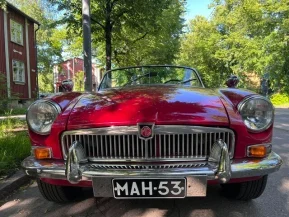 MG B